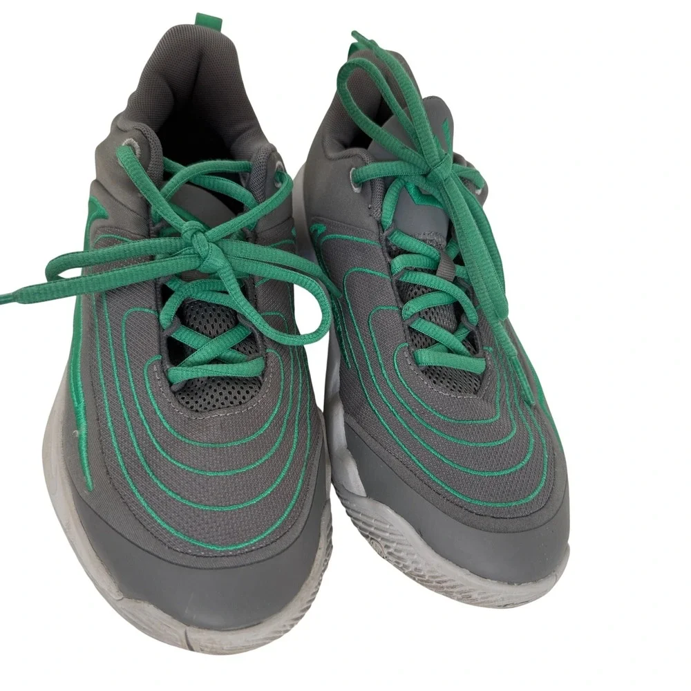 Nike excellent pre